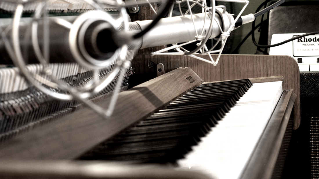 CINEMATIQUE INSTRUMENTS Studio Pianos